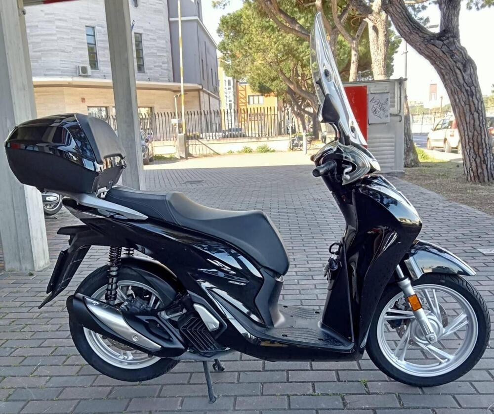 Honda SH 150i (2020 - 23) (2)