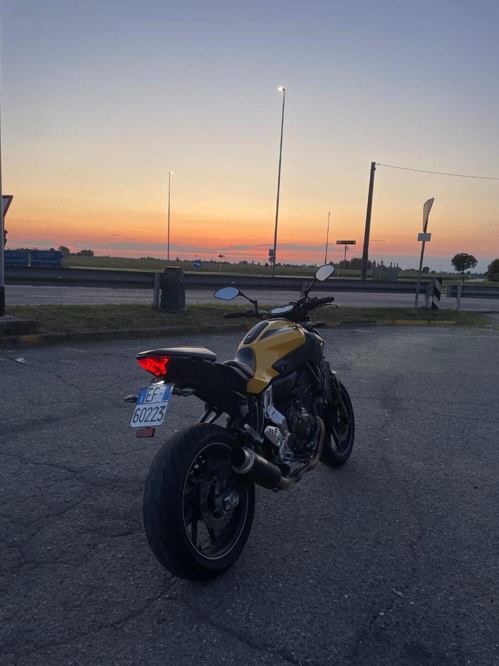 Yamaha MT-07 (2014 - 16) (4)