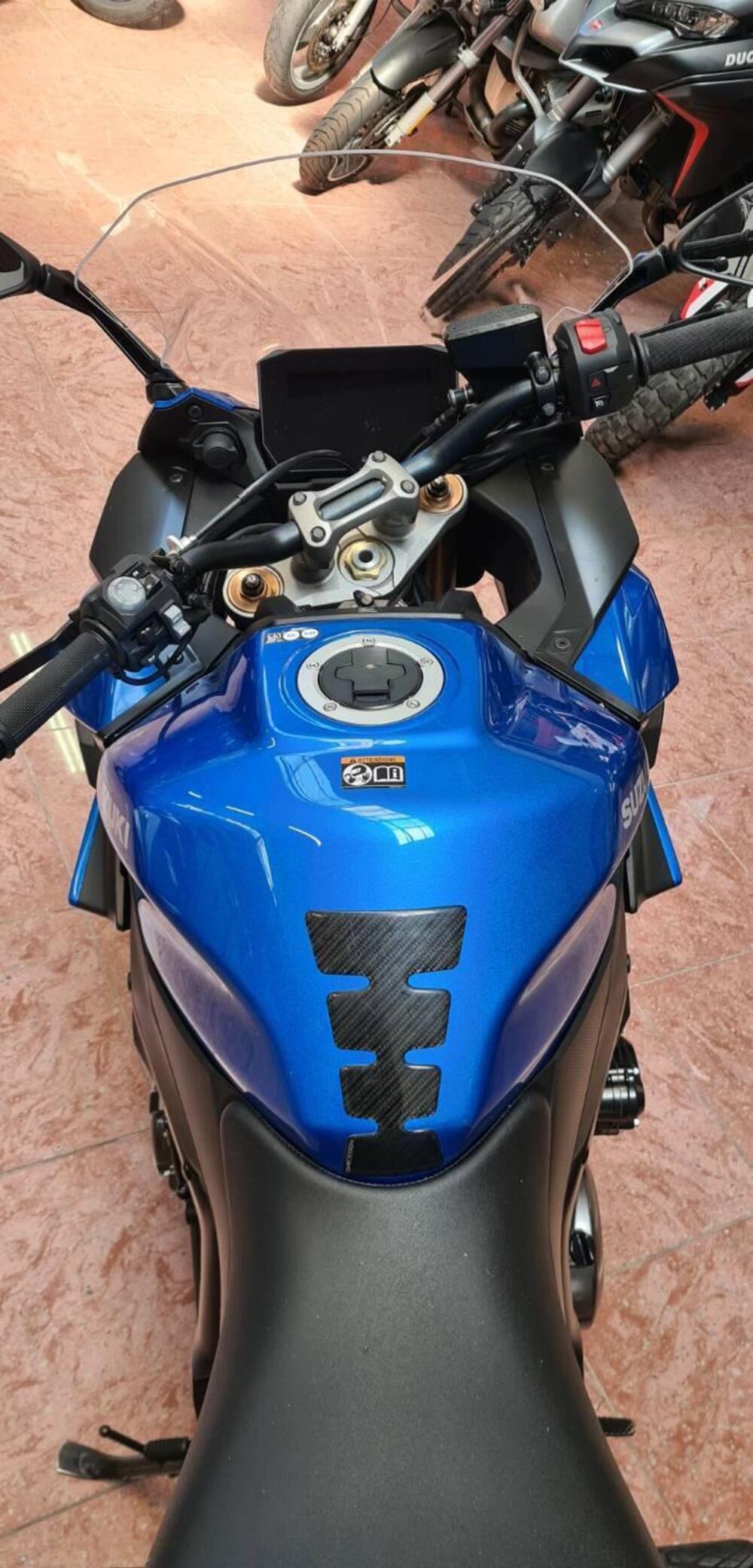 Suzuki GSX-S1000GT (2022 - 24) (4)