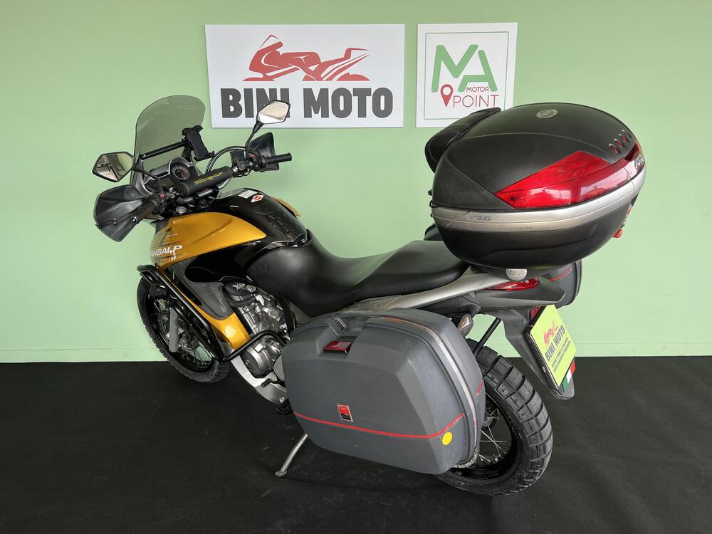 Honda Transalp XL 700 V (2007 - 2013) (6)