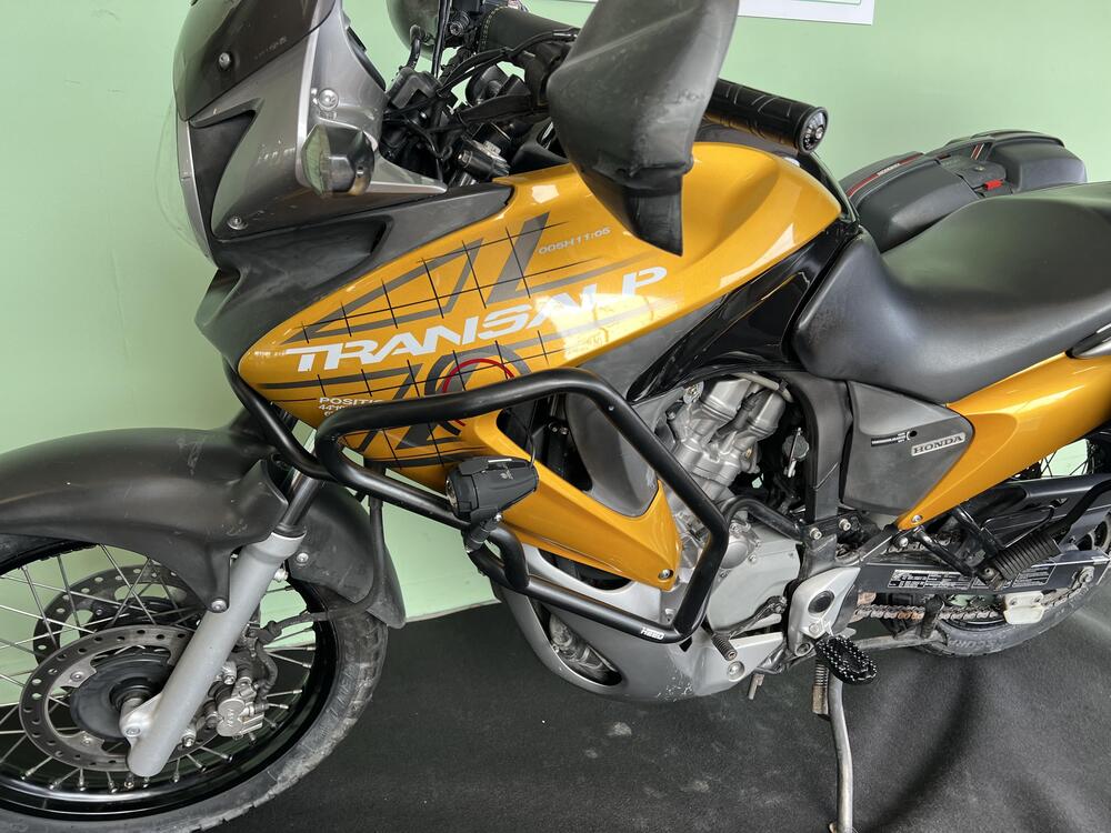 Honda Transalp XL 700 V (2007 - 2013) (12)