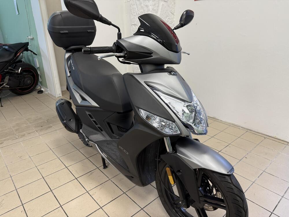Kymco Agility 200i R16 + (2021 - 25) (8)