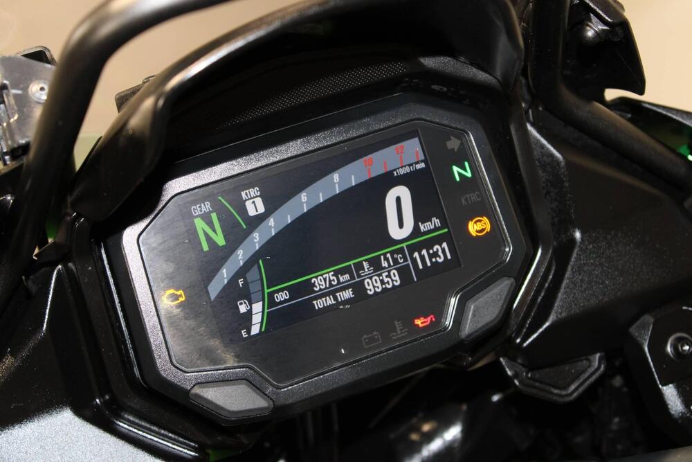 Kawasaki Versys 650 (2021 - 24) (6)