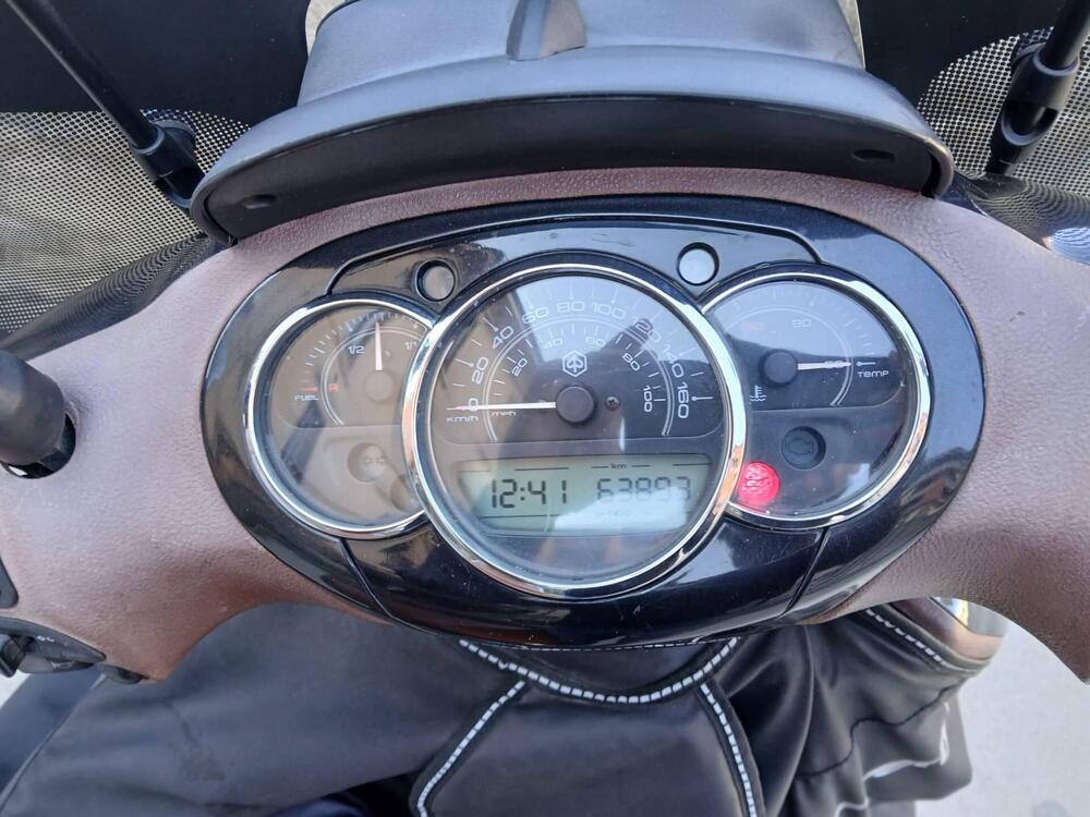 Piaggio Beverly 300 i.e. (2010 - 16) (6)