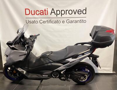 Yamaha T-Max 560 (2020 - 21) usata