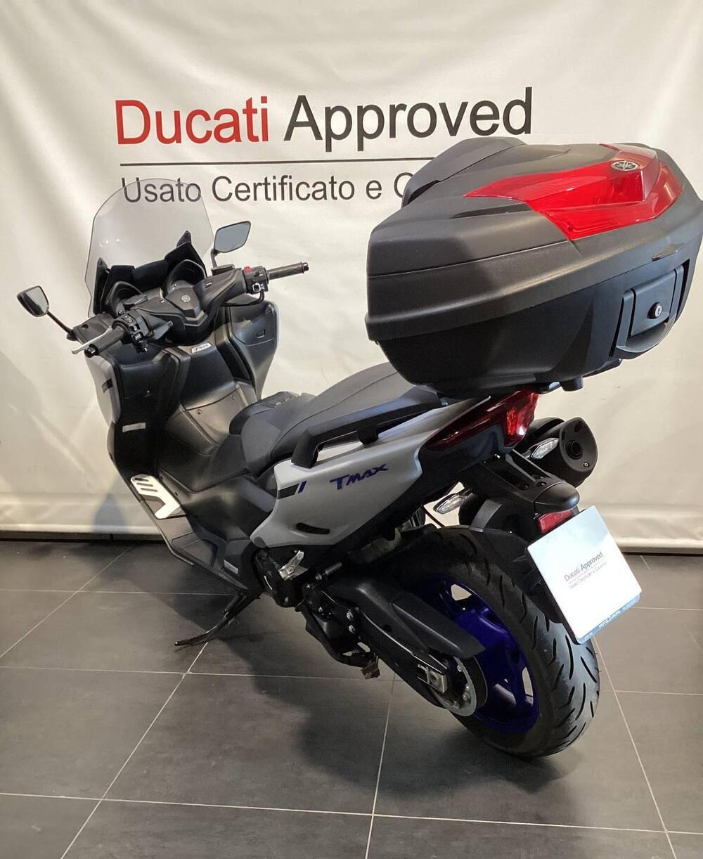 Yamaha T-Max 560 (2020 - 21) (4)