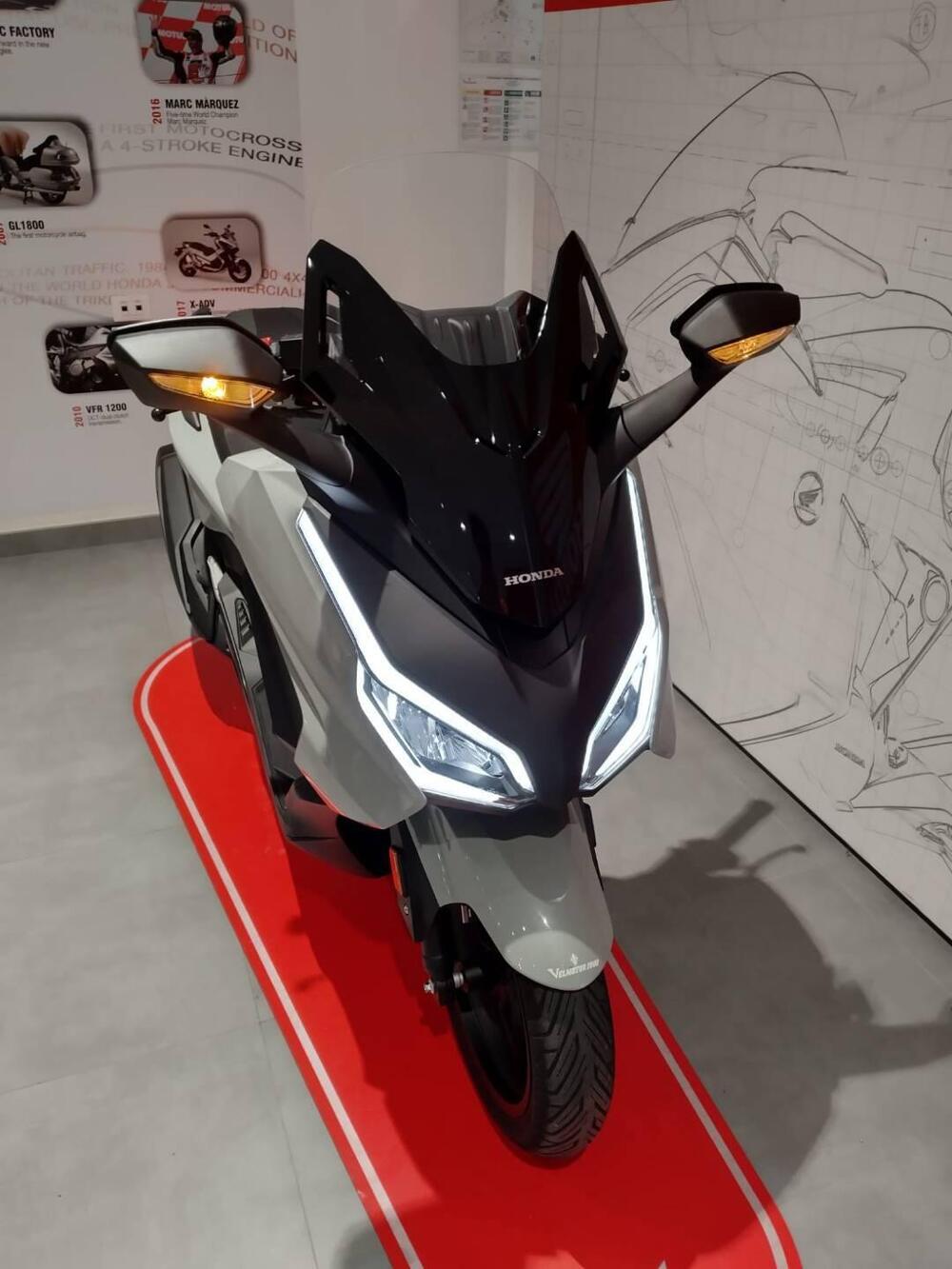 Honda Forza 350 (2025 - 26) (3)