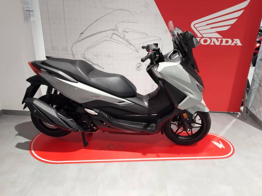 Honda Forza 350 (2025 - 26)
