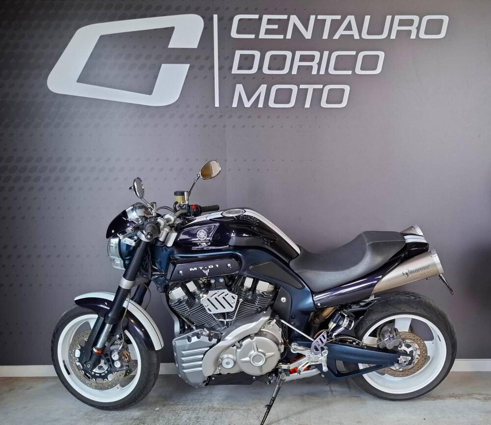 Yamaha MT-01 (2005- 11) (2)