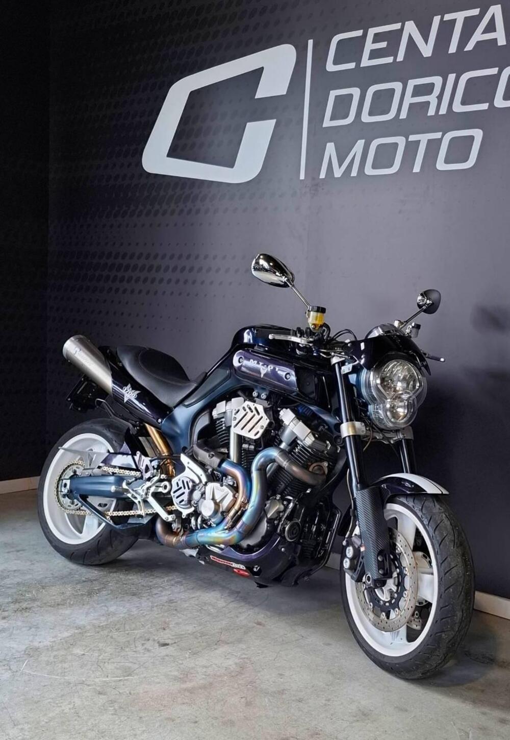 Yamaha MT-01 (2005- 11) (3)