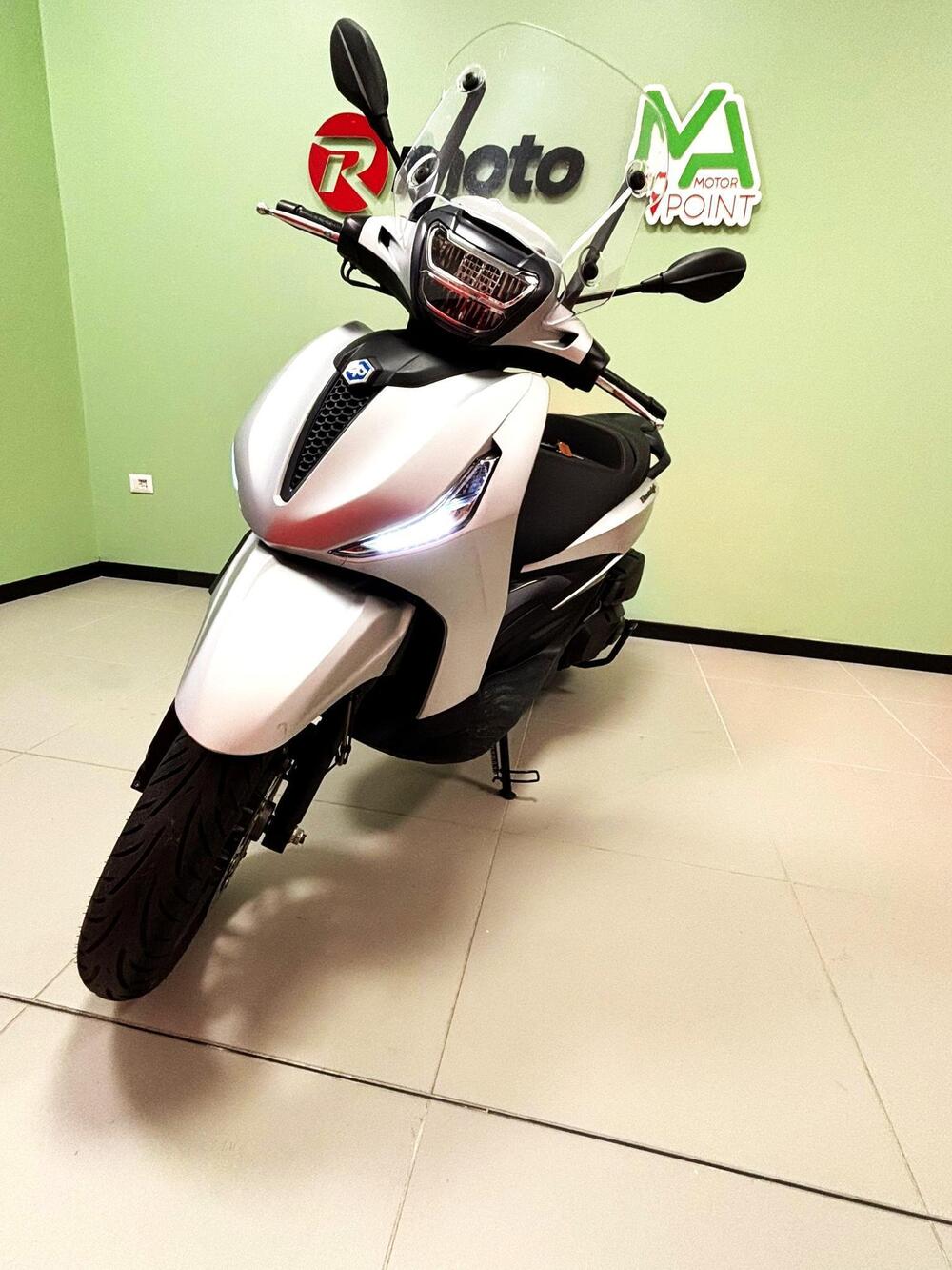 Piaggio Beverly 400 S ABS-ASR (2021 - 24) (3)