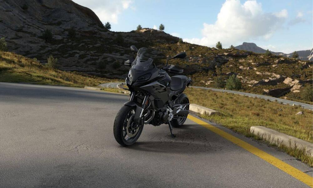 Bmw F 900 XR (2025 - 26) (2)