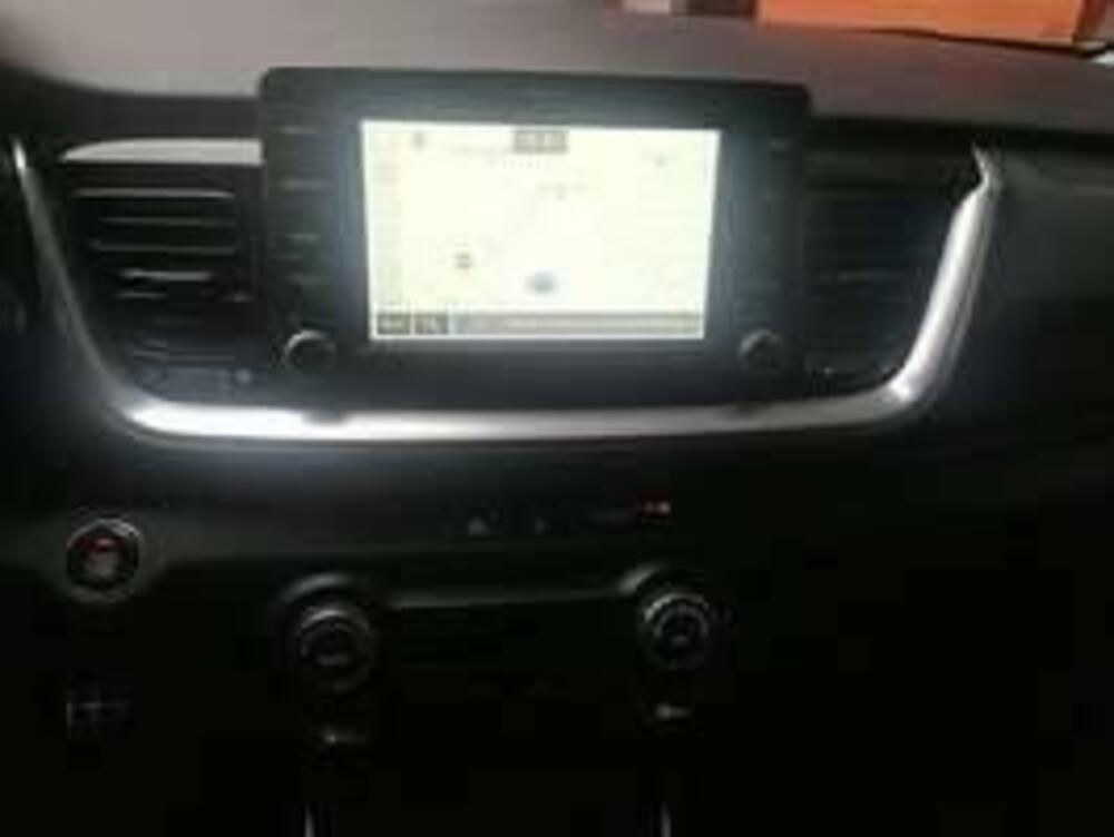 Kia Stonic usata a Potenza (6)