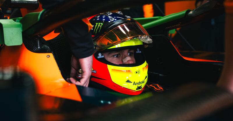 Leonardo Fornaroli incanta McLaren al debutto in F1 con la MCL60: &ldquo;Sensazione incredibile&rdquo;