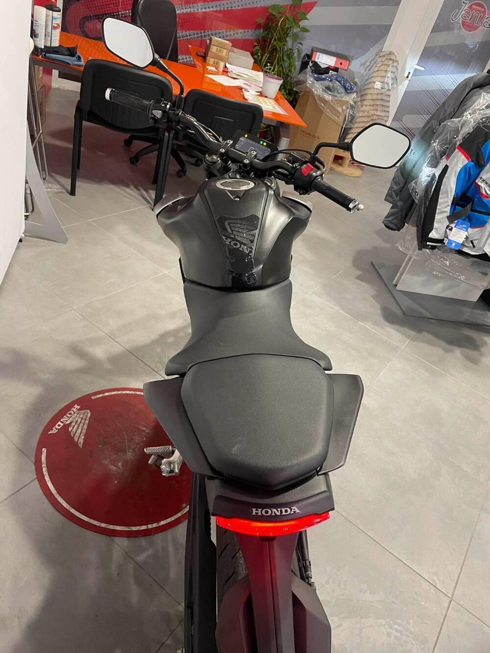 Honda CB 125 R (2018 - 20) (9)