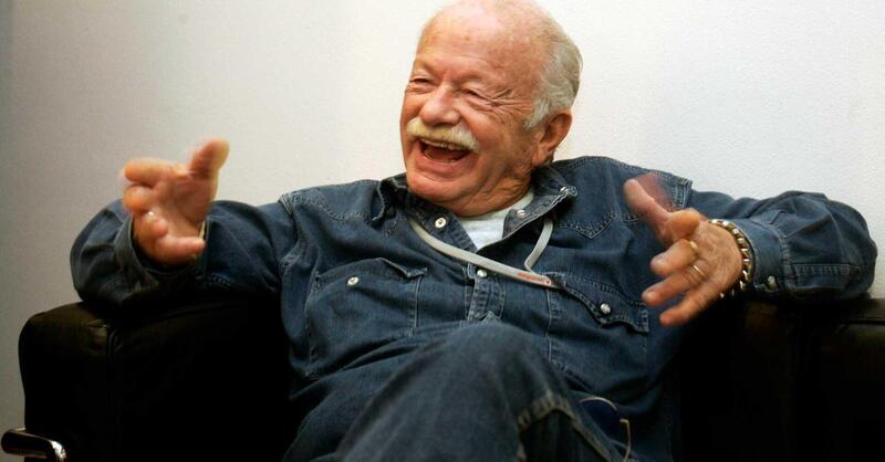 Gino Paoli e le auto: dalla Ferrari 275 GTS alla Lamborghini Miura, il garage segreto del poeta di "Sapore di sale"