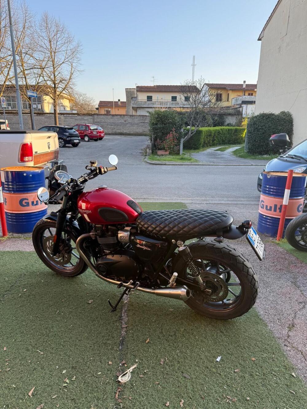 Triumph Street Twin 900 (2016) (4)