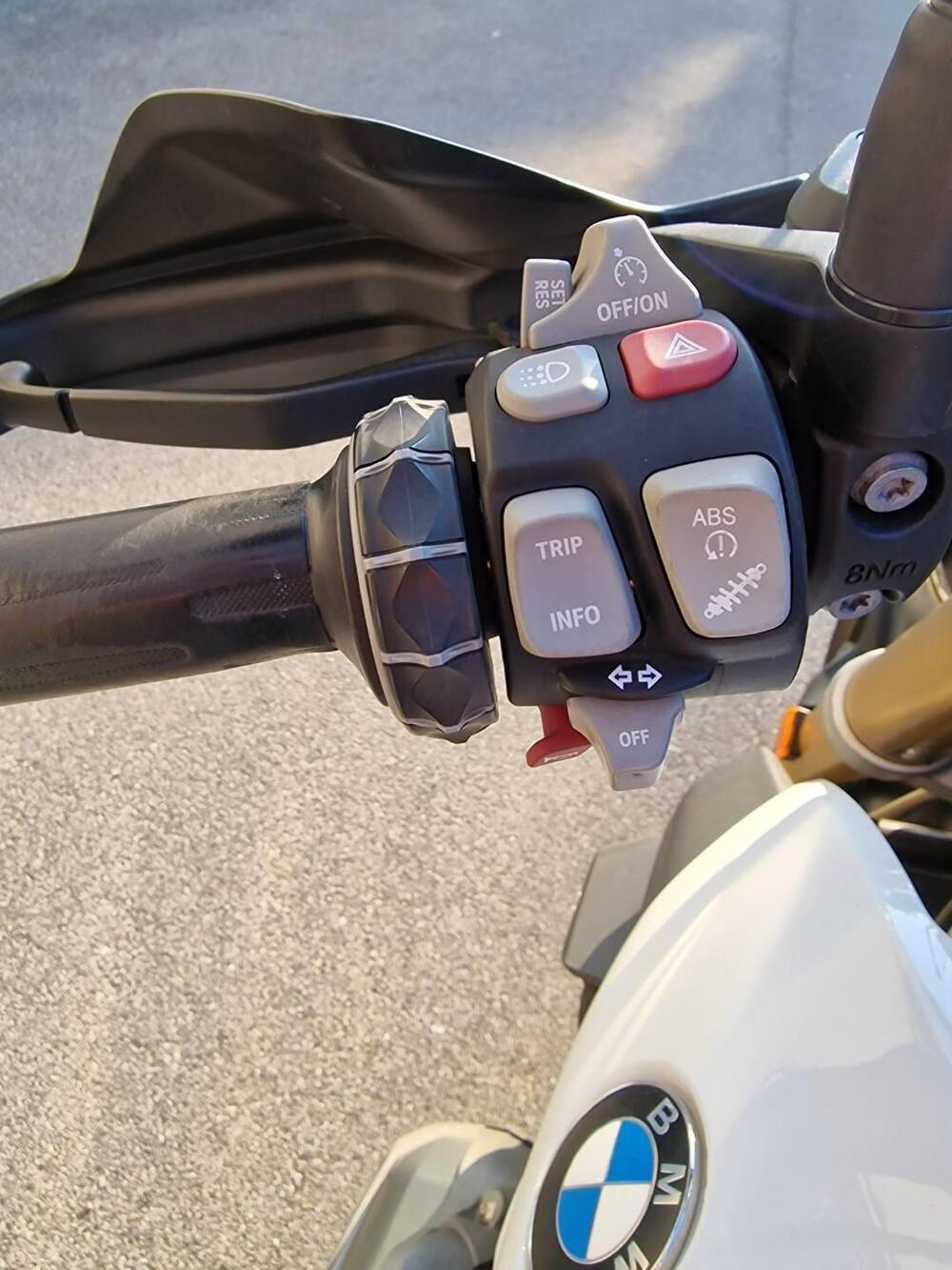 Bmw R 1200 R (2017 - 18) (9)