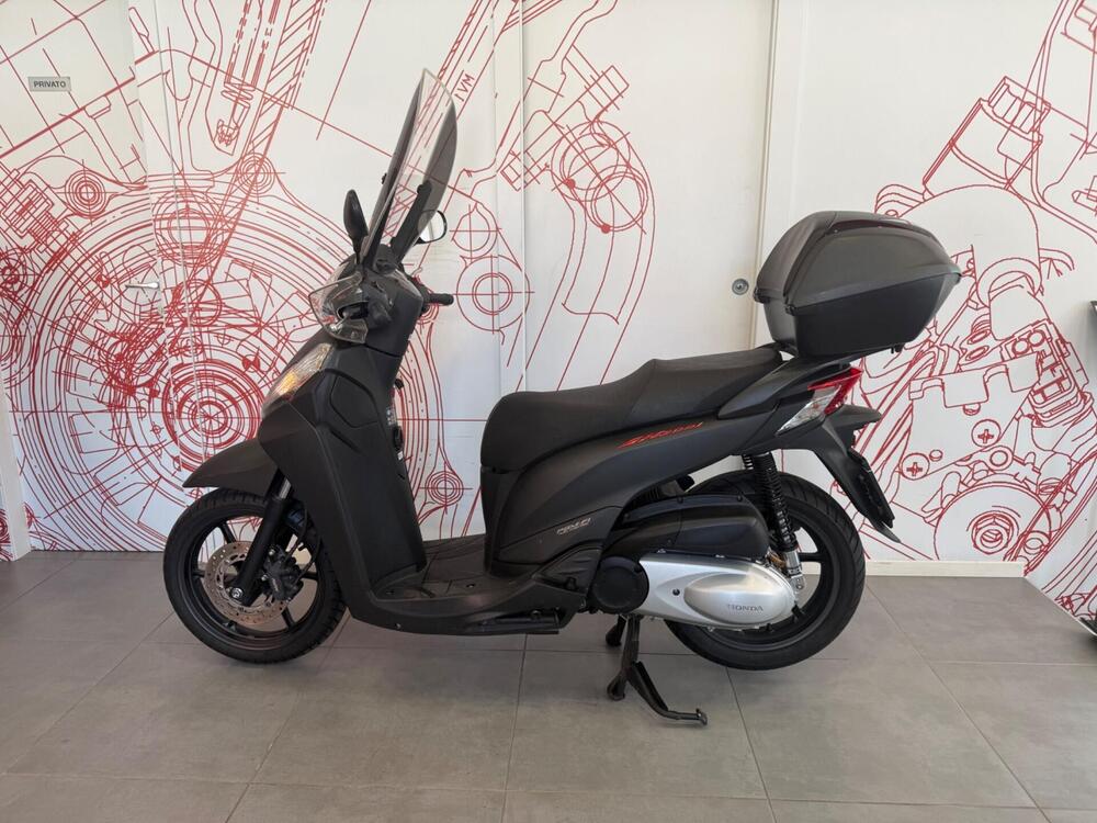 Honda SH 300 i ABS (2013 - 14) (4)