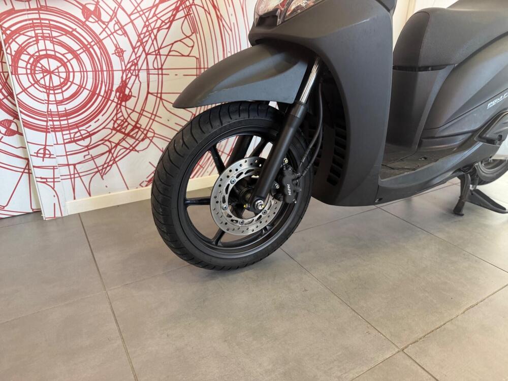 Honda SH 300 i ABS (2013 - 14) (13)