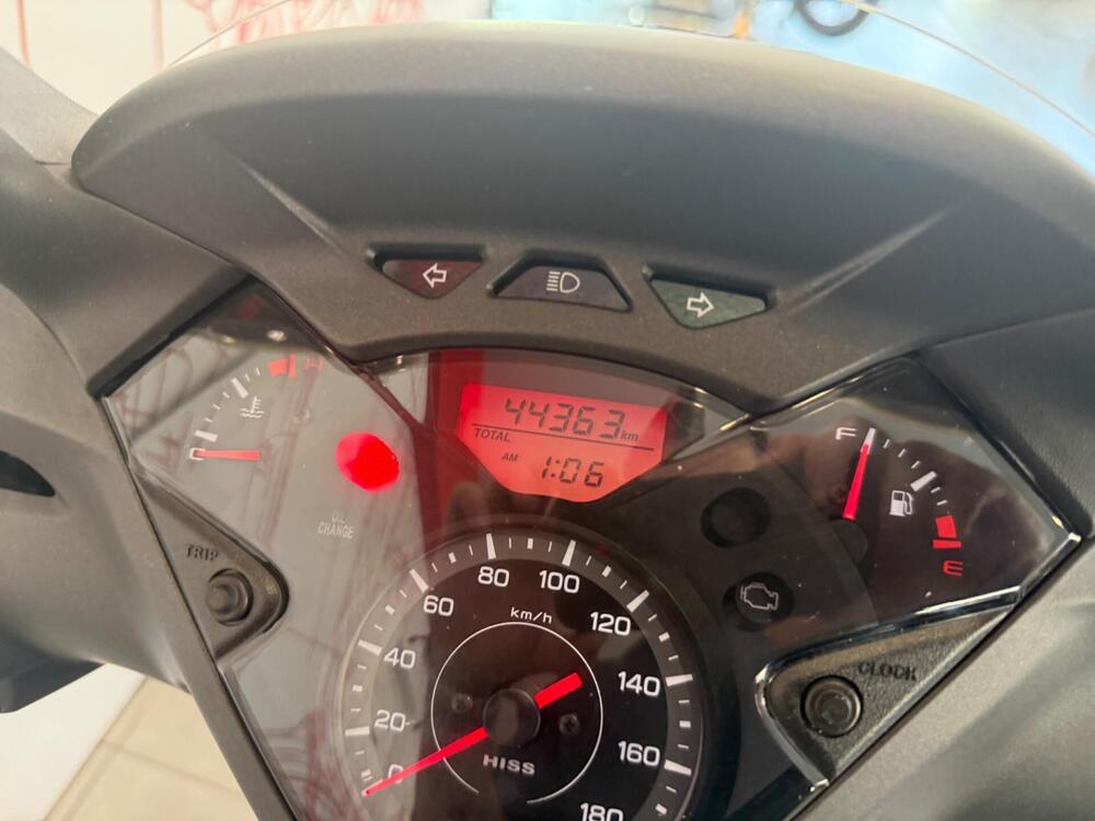 Honda SH 300 i ABS (2013 - 14) (7)