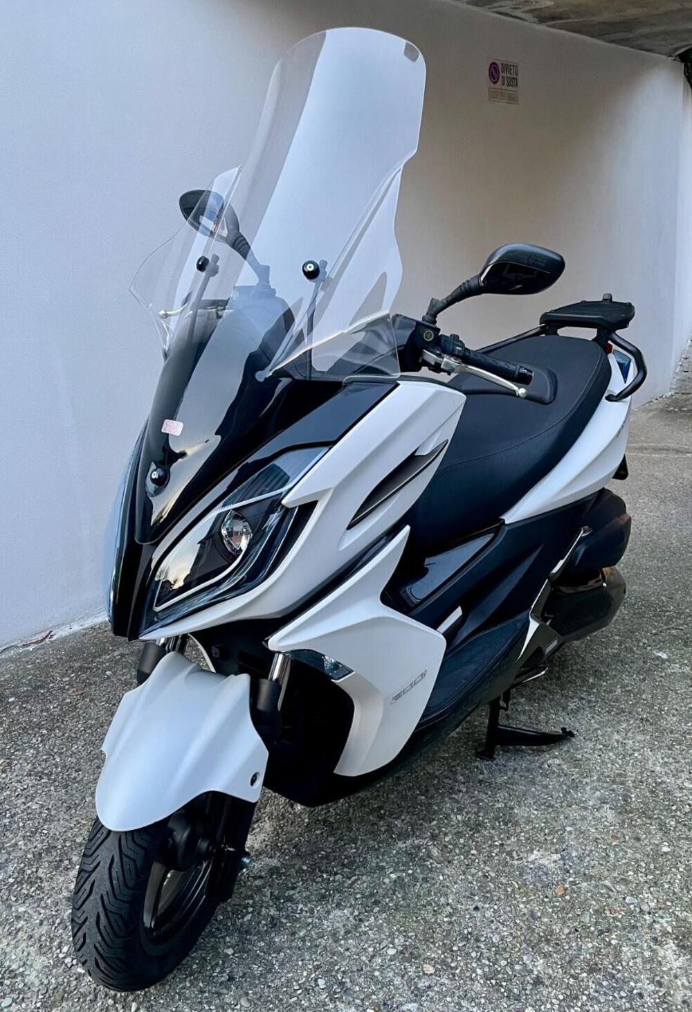Kymco K-Xct 300i (2012 - 17) (3)