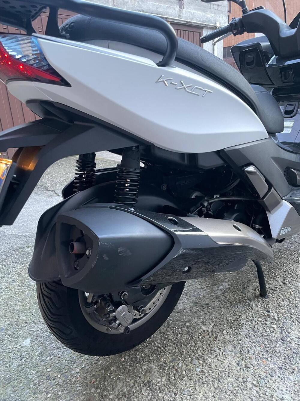 Kymco K-Xct 300i (2012 - 17) (9)