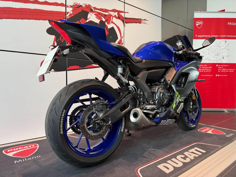Yamaha YZF R7 (2021 - 25) (7)