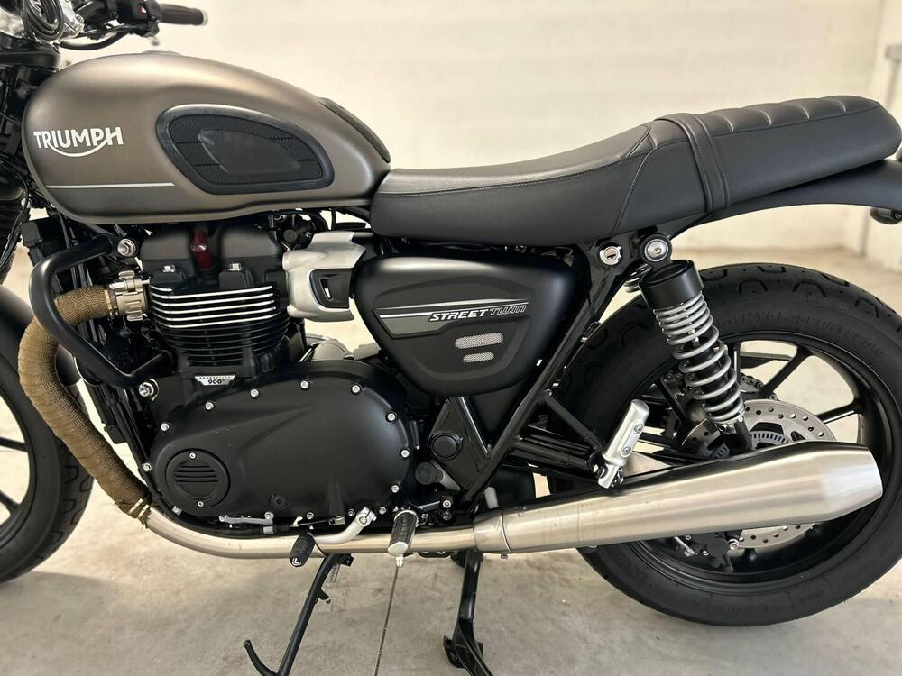Triumph Street Twin 900 (2021 - 22) (8)