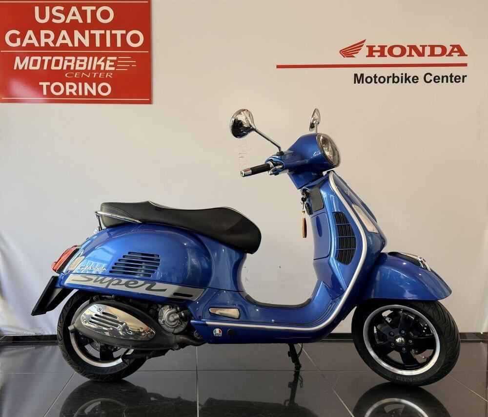 Vespa GTS 300 (2017 - 18)