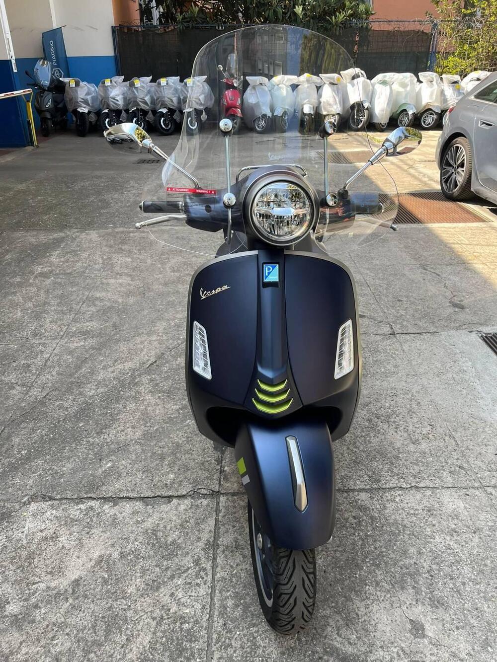 Vespa GTS 300 Super Tech (2023 - 24)