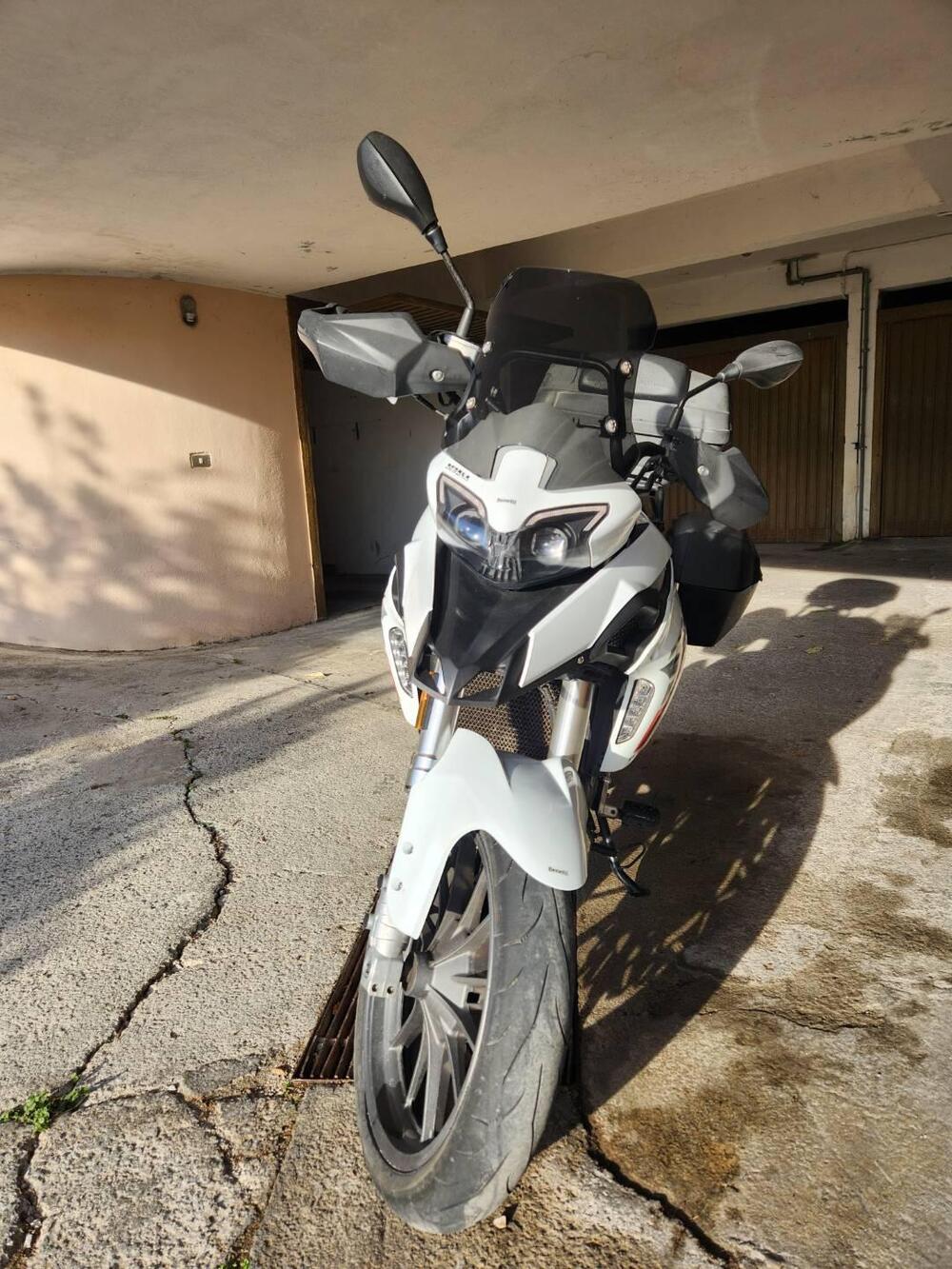 Benelli TRK 251 (2022 - 25) (2)