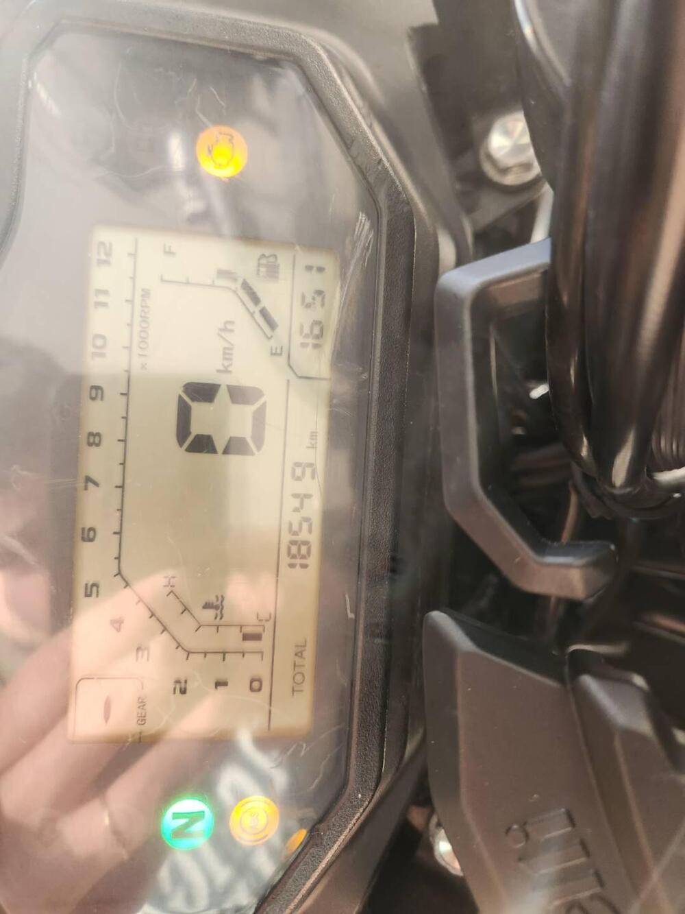 Benelli TRK 251 (2022 - 25) (4)