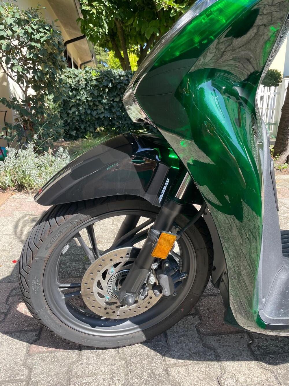 Honda SH 150i Vetro (2024 - 25) (5)