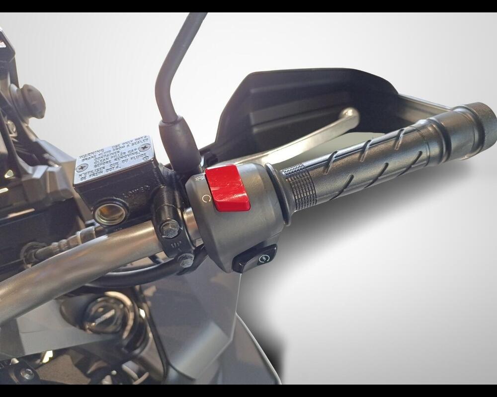 Honda ADV 350 (2022 - 24) (11)