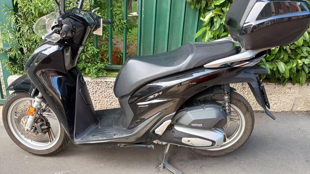 Honda SH 150i Sport (2022 - 23) (3)