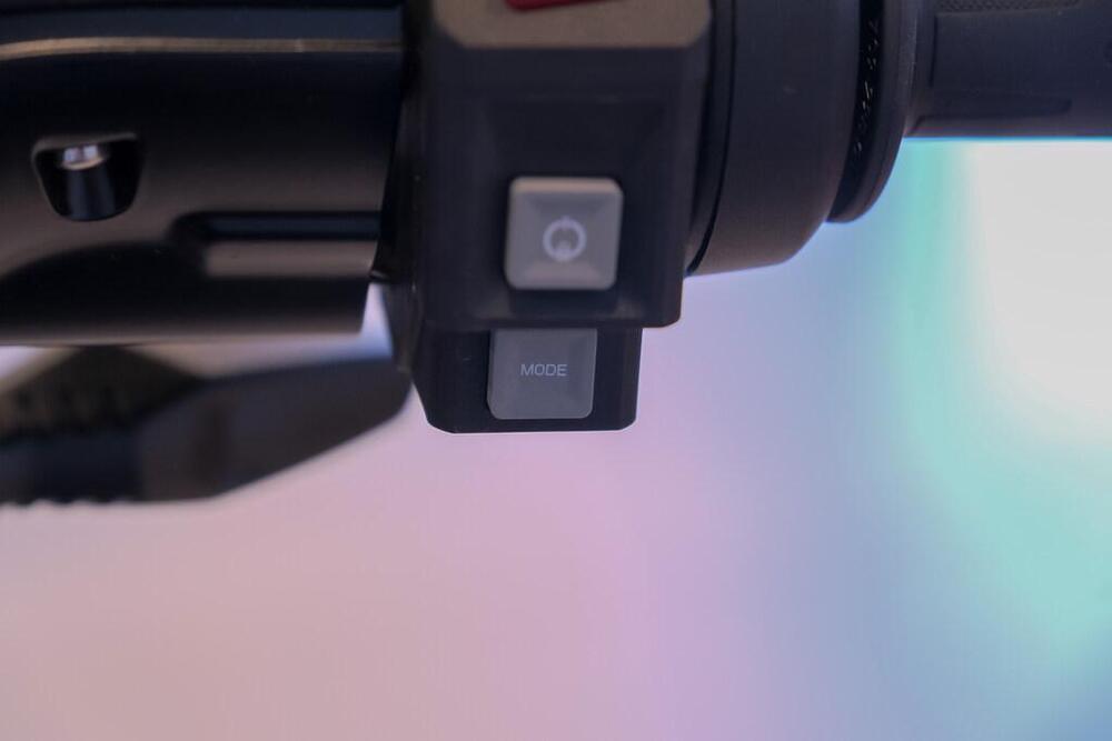 Bmw CE 02 AM (2024 - 26) (12)