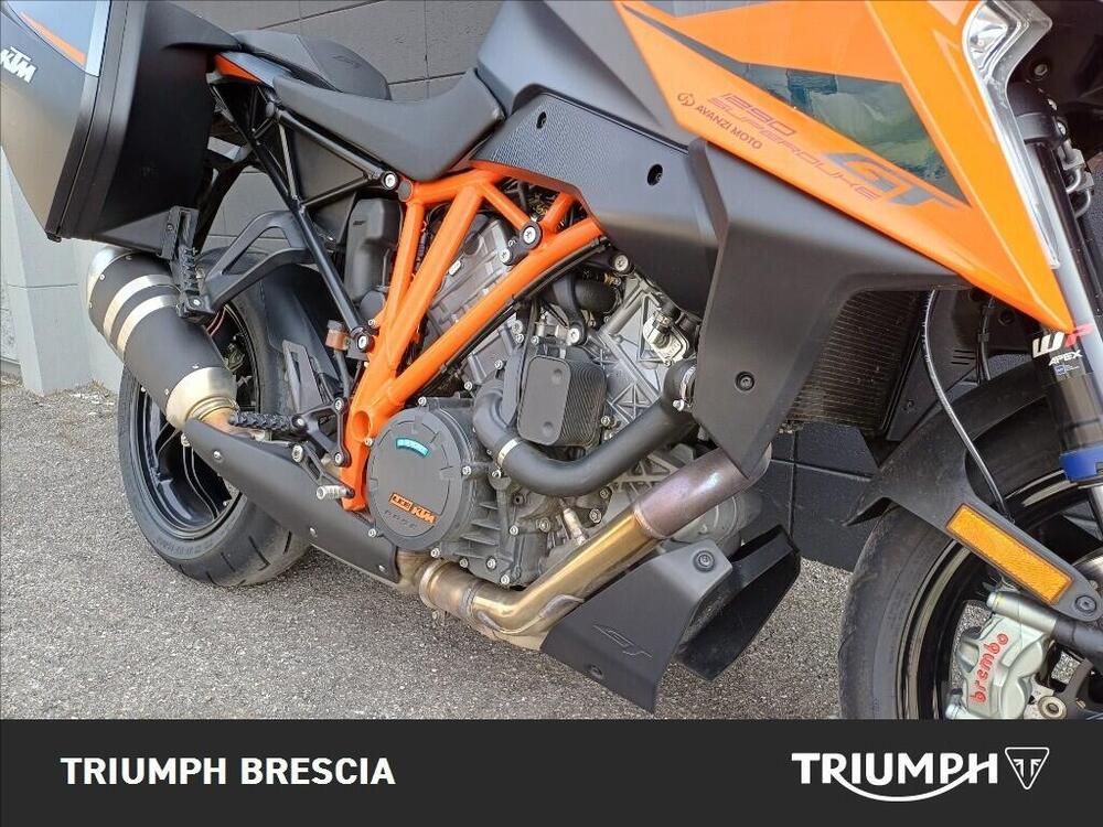 KTM 1290 Super Duke GT (2022 - 25) (6)
