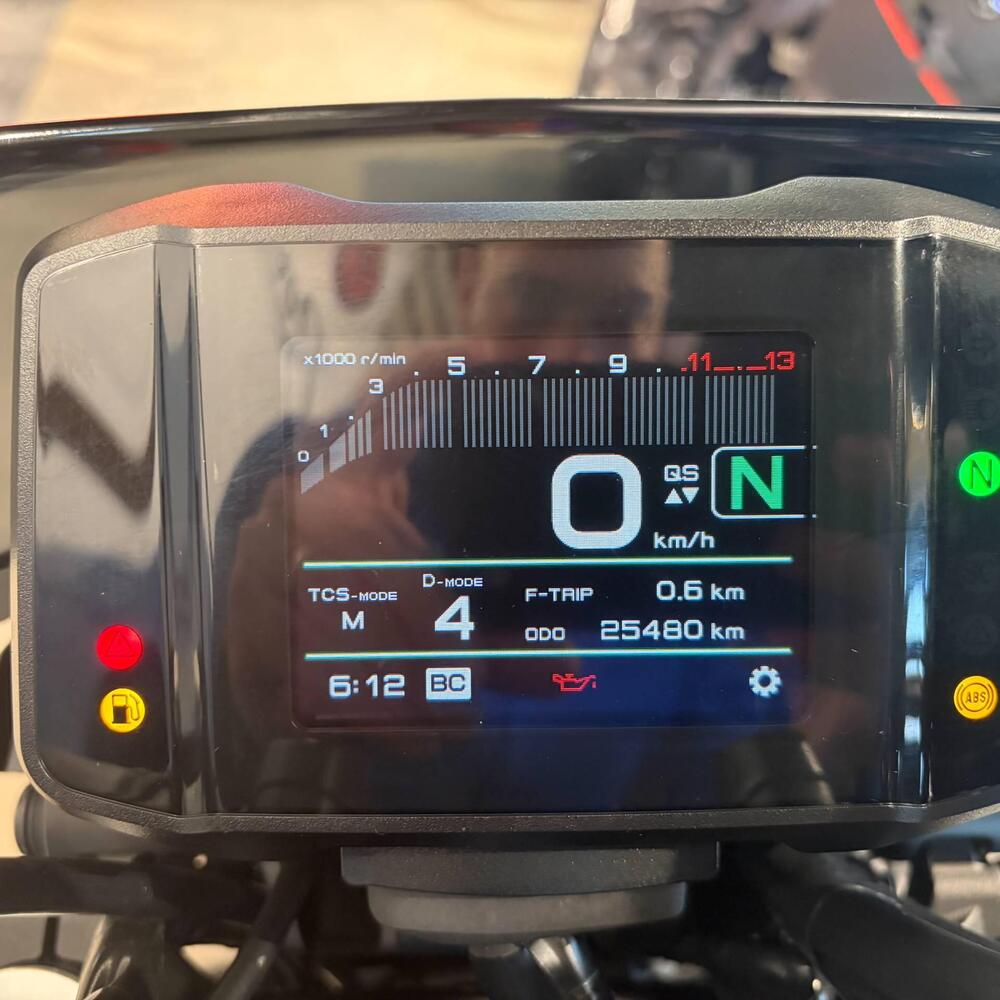 Yamaha MT-09 (2021 - 23) (4)