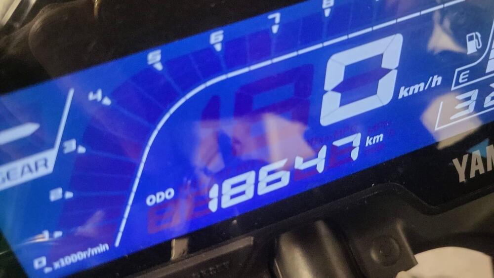 Yamaha YZF R125 (2021 - 22) (4)