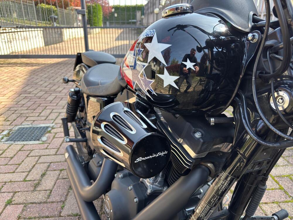 Harley-Davidson 1690 Street Bob (2017) - FXDB (2)