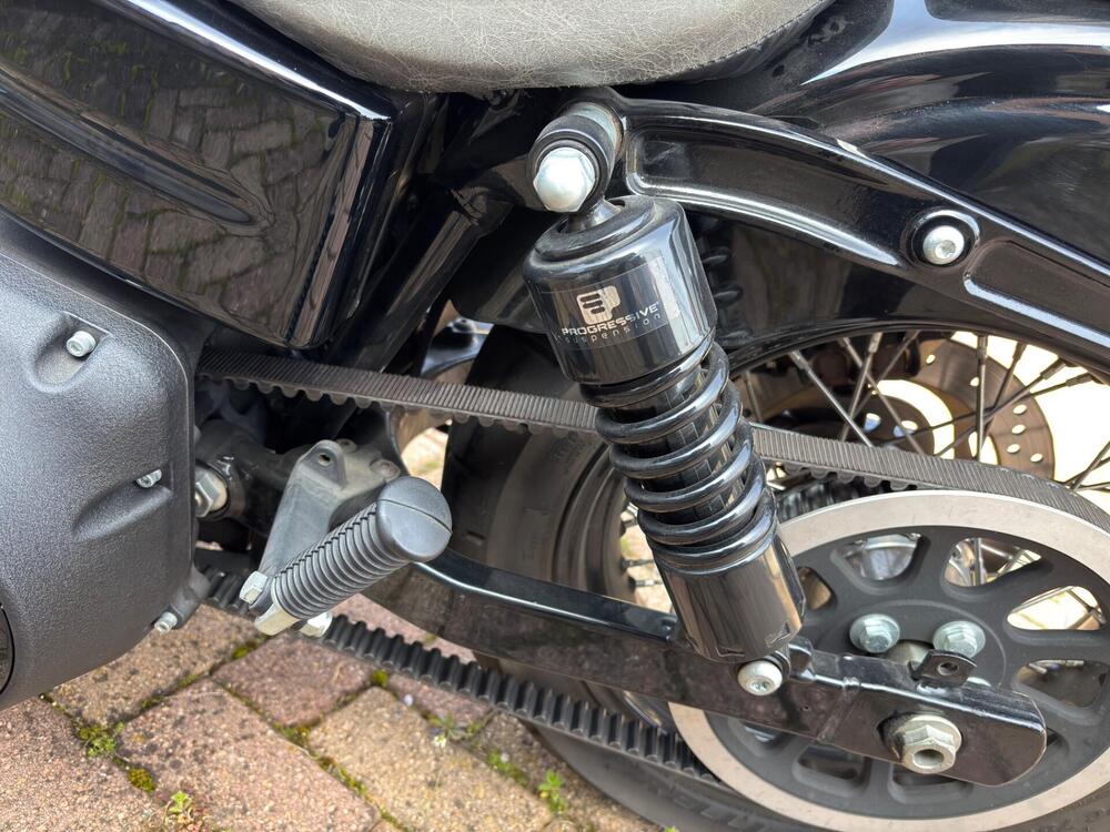 Harley-Davidson 1690 Street Bob (2017) - FXDB (8)