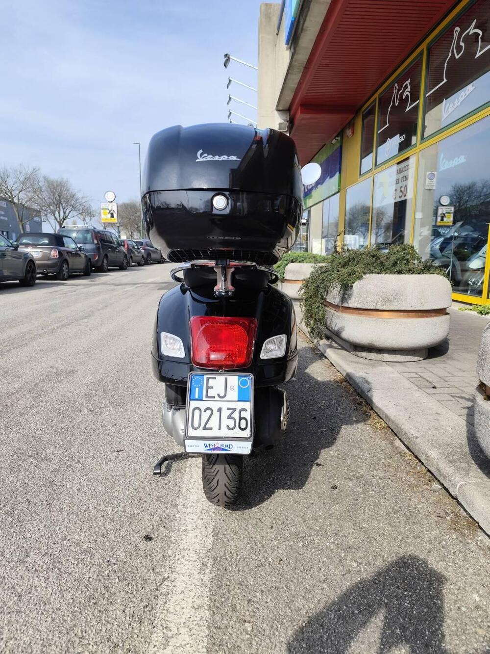 Vespa GTS 300 Super (2017 - 18) (4)