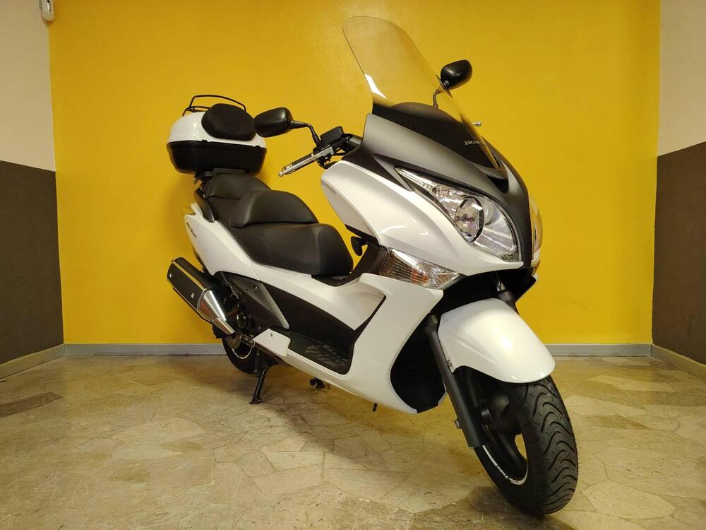 Honda SW-T 400 (2009 - 16) (2)