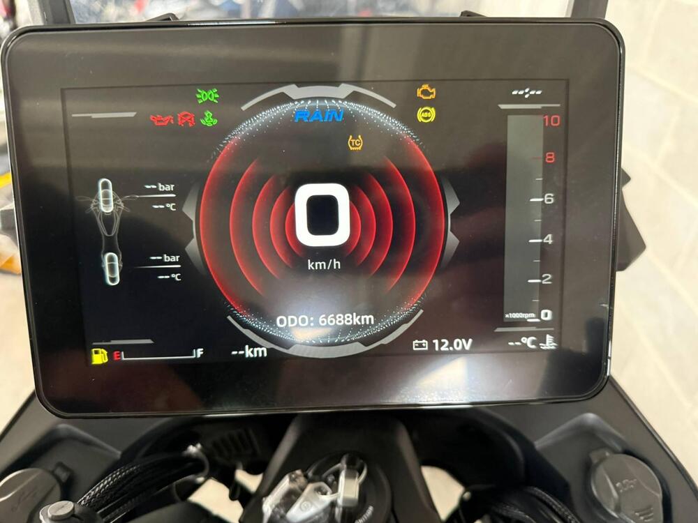 CFMOTO 800MT Sport (2022 - 26) (4)