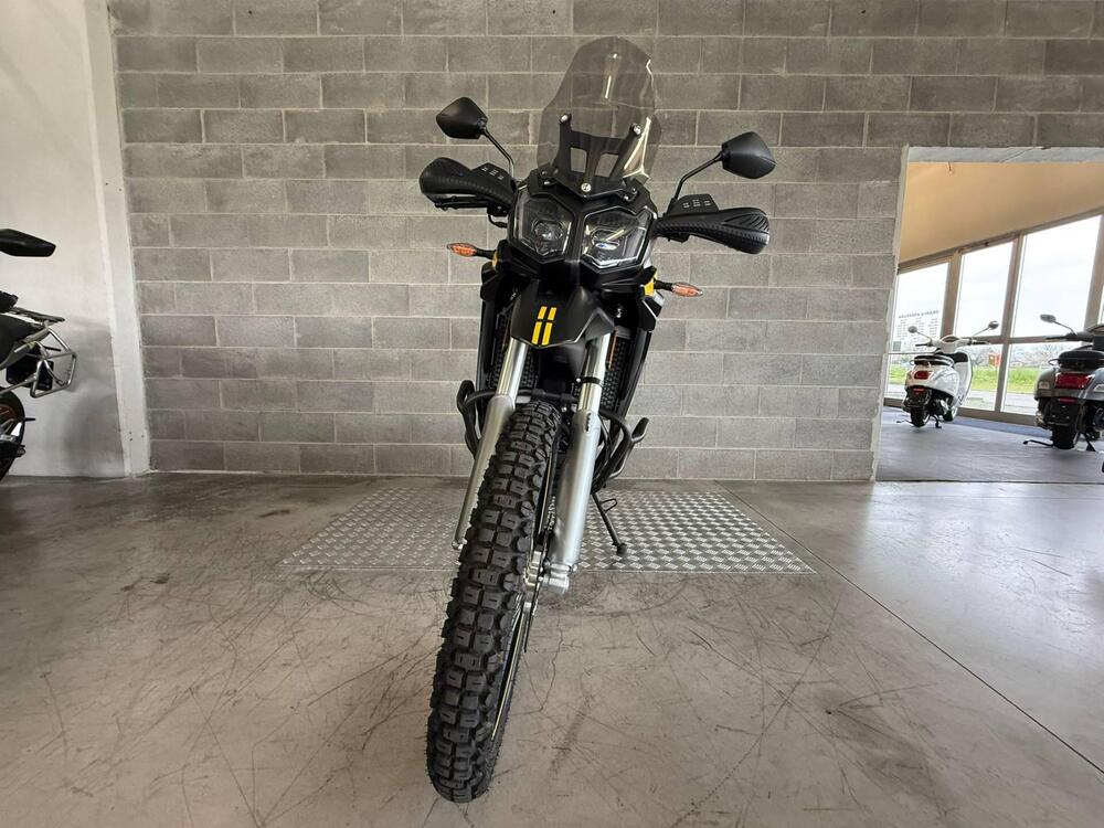 Voge Valico 300 Rally (2022 - 26) (5)