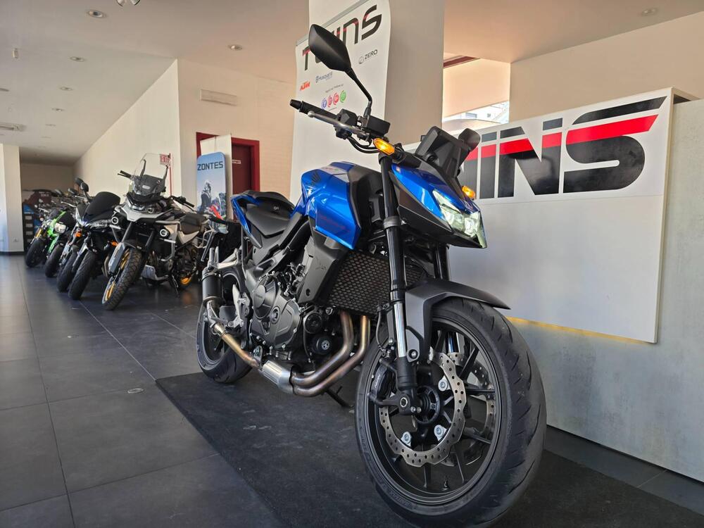 Honda CB 750 Hornet (2026) (2)