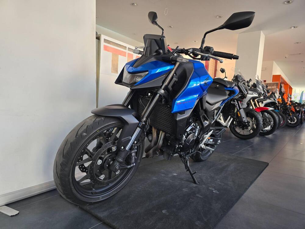 Honda CB 750 Hornet (2026) (4)