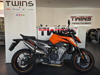 KTM 790 Duke L (2023 - 24) usata