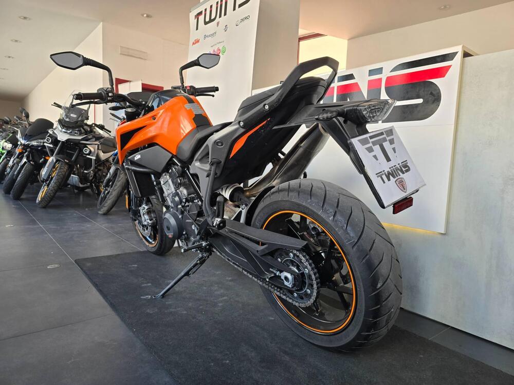 KTM 790 Duke L (2023 - 24) (6)